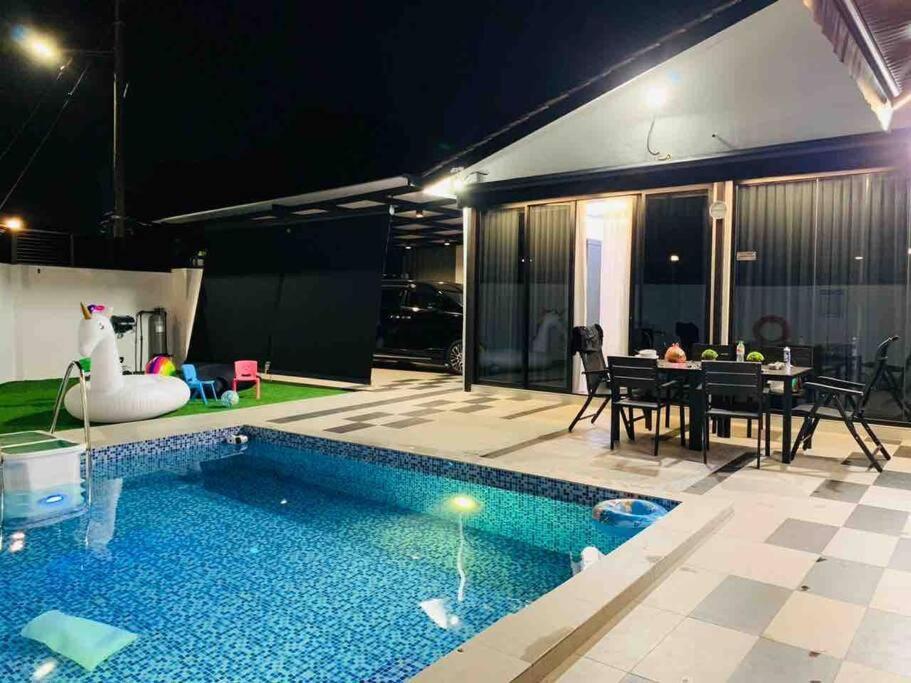 Abbie'S Private Pool Villa Bukit Mertajam Penang Εξωτερικό φωτογραφία